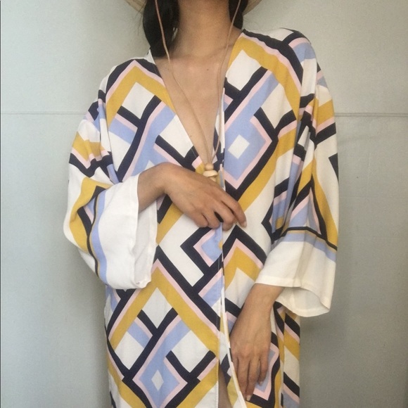 Colorful pattern robe/dress - Picture 1 of 4